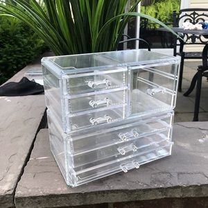 Cosmetic Make up and Jewelry Storage Case Display